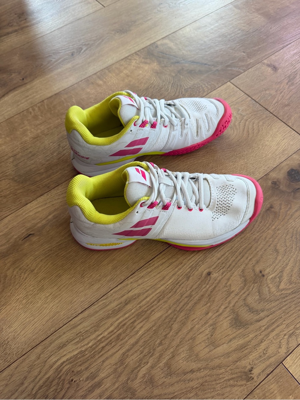 Babolat Propulse Blast Women's White, Pink & Yellow Tennis Shoes 🎾 - size 8